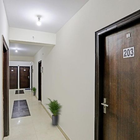 Hotel O Kalkaji Delhi New Delhi Exterior photo