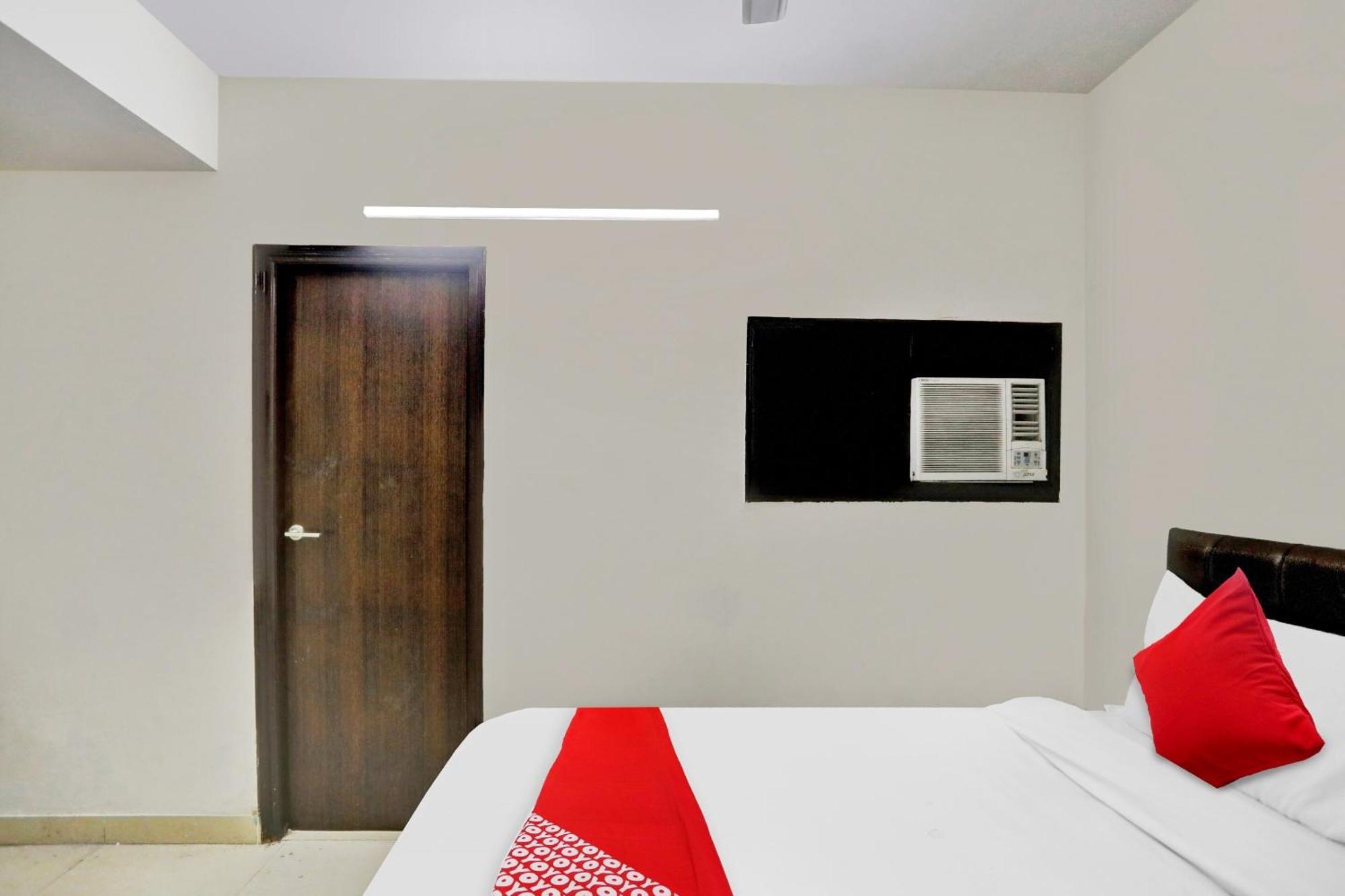 Hotel O Kalkaji Delhi New Delhi Exterior photo