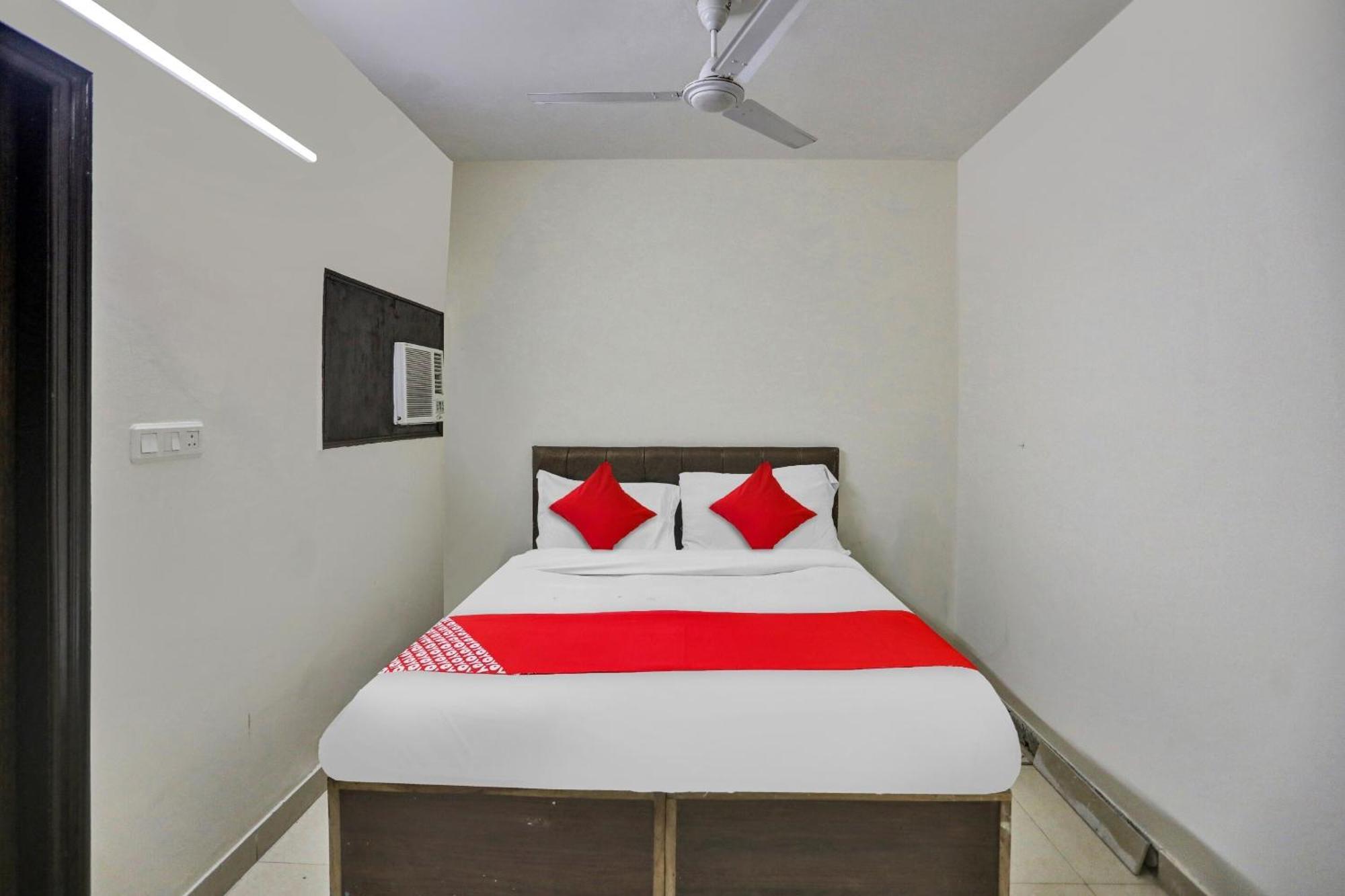 Hotel O Kalkaji Delhi New Delhi Exterior photo